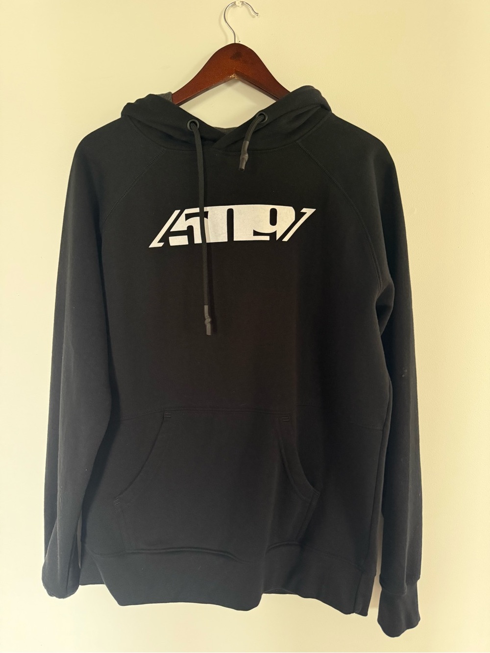 Black 509 Graphic Pullover Hoodie